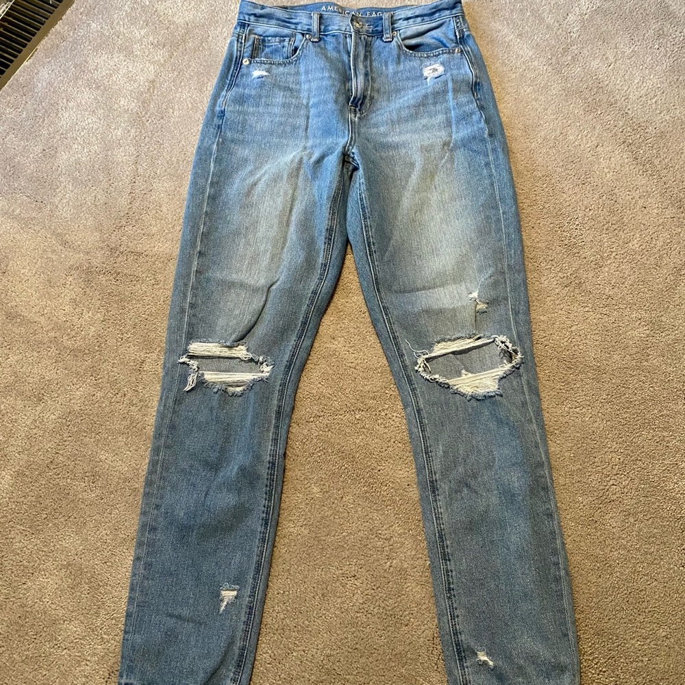 American Eagle Mom Jeans